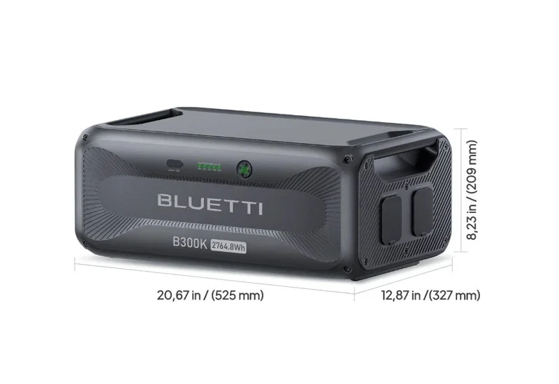 Dimensiones de la batería BLUETTI B300K: 525 x 327 x 209 mm